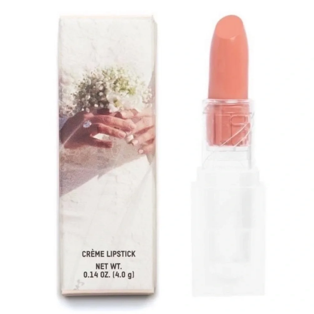 🍯KKW Love Crème Lipstick